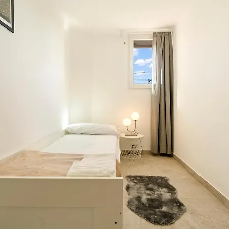 Apartment Cerca De La Playa